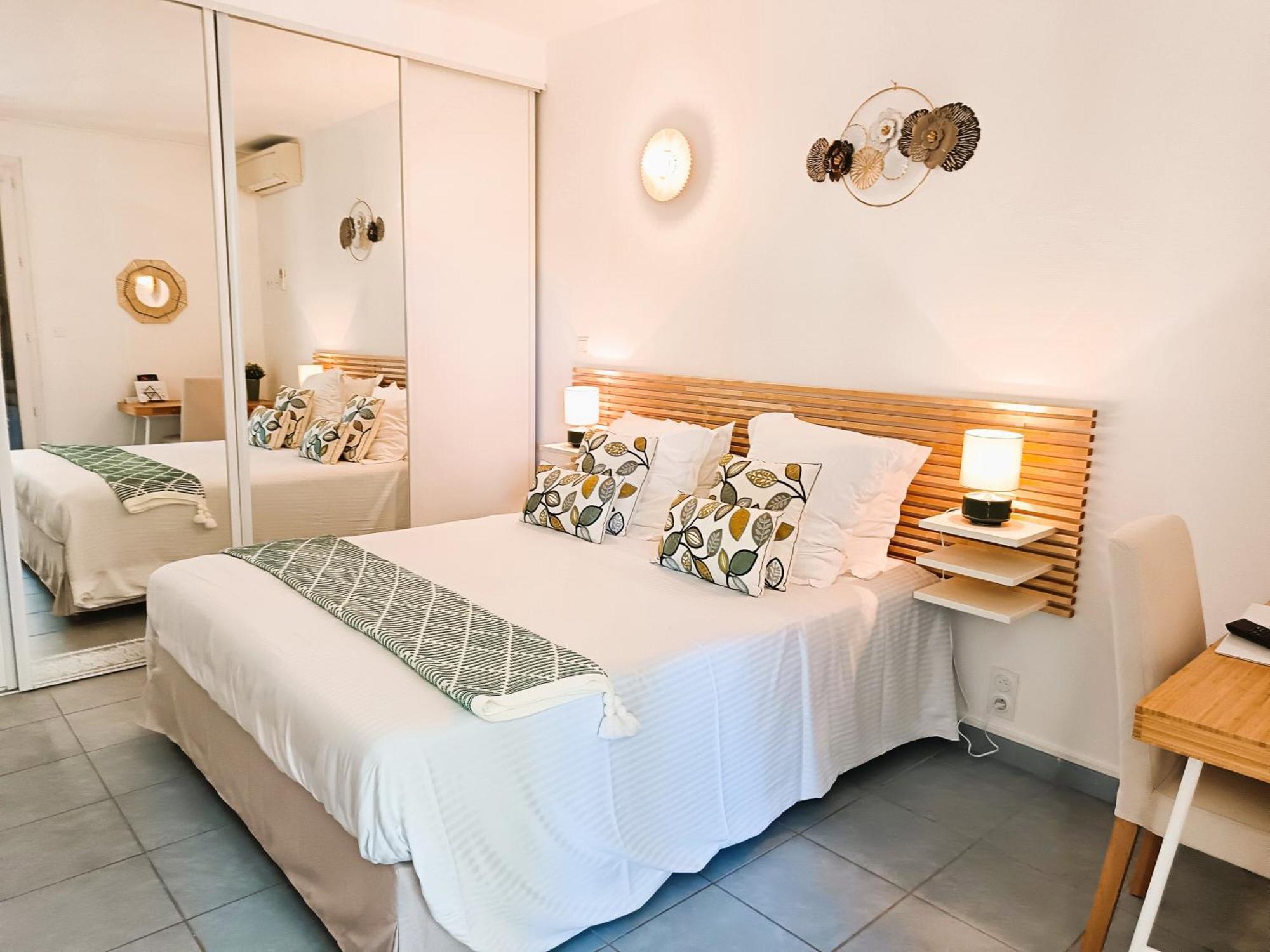 Le Mediterranee Hotel 2*